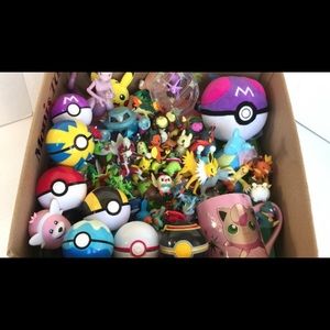 Pokémon mystery box